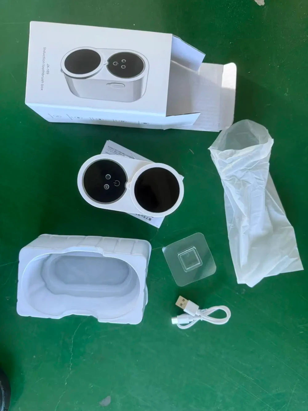Portable Travel Toothbrush Sterilizer Case